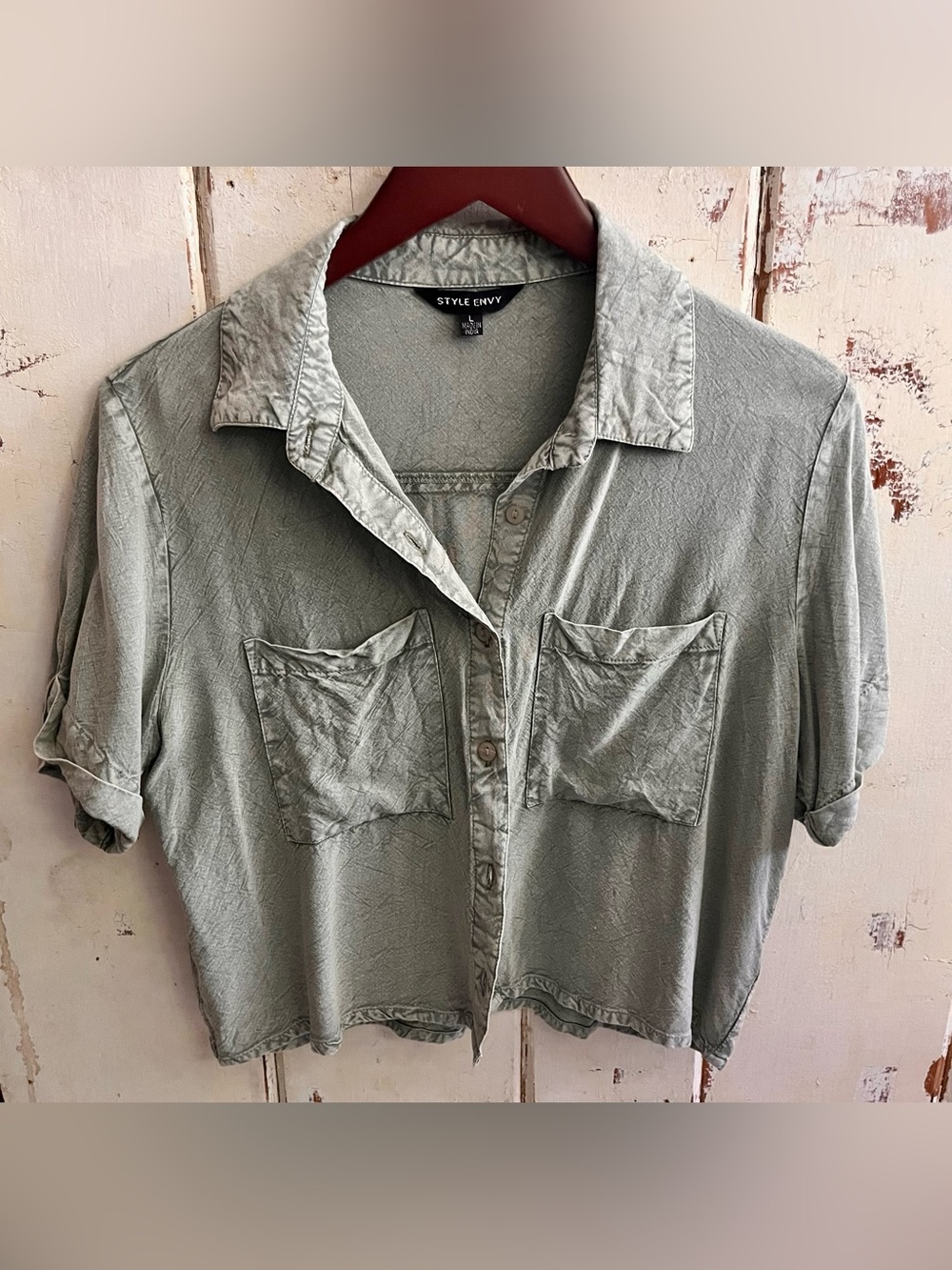 Style Envy Soft Light Sage Green Casual Button-Down Cropped Shirt